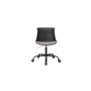 silla con respaldo de concha y asiento tapizado gris